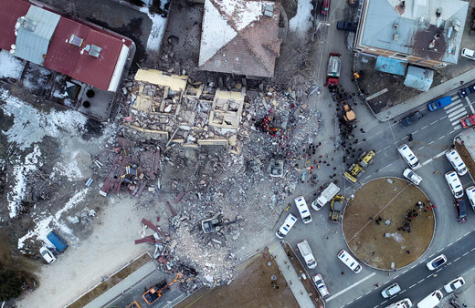 Elazığ'da okulların açılması yine ertelendi tatil ne zaman bitecek?