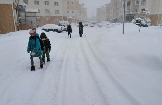 Valiliklerden açıklama! 13 Şubat'ta okullar tatil mi?