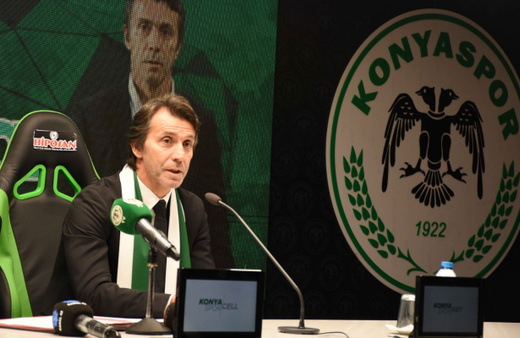 Bülent Korkmaz Konyaspor'dan ayrıldı