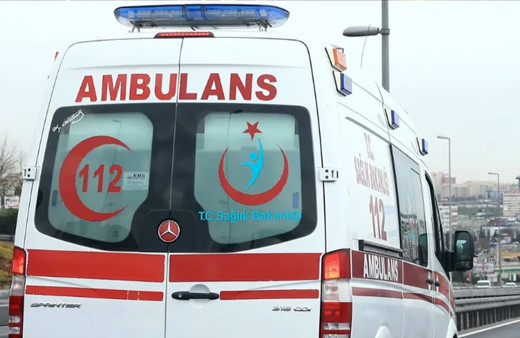 Kırşehir'de otomobilde patlama! 2 kişi yaralandı