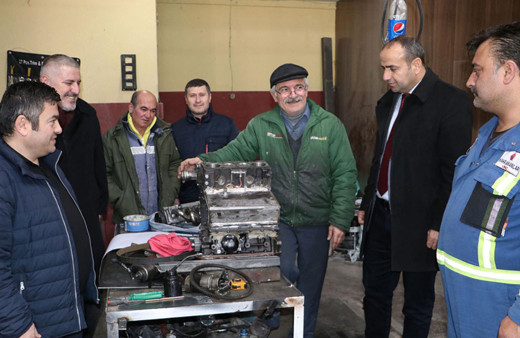 1 litre benzin ile 100 kilometre yol giden motor tasarladı