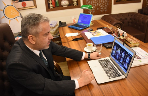 AK Parti Bursa İl Başkanı Ayhan Salman'dan 'Kara listeni güncel tut' paylaşımı