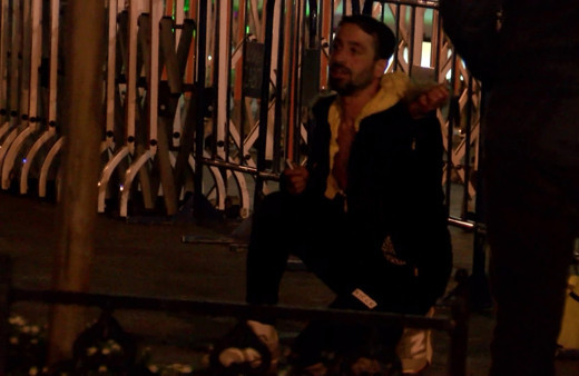 İBB önünde tinerle kendini yakmaya çalıştı