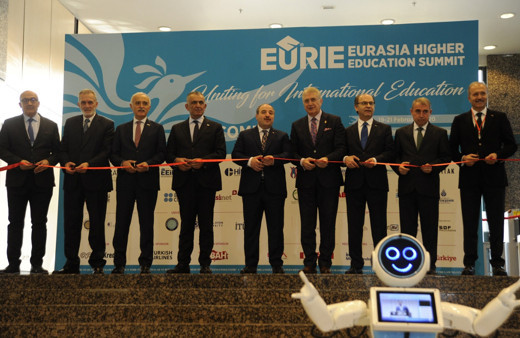 İstanbul'da eğitim zirvesi! 60 ülkeden 600 üniversite geldi