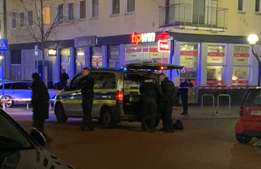 Almanya'da silahlı saldırı: 11 ölü