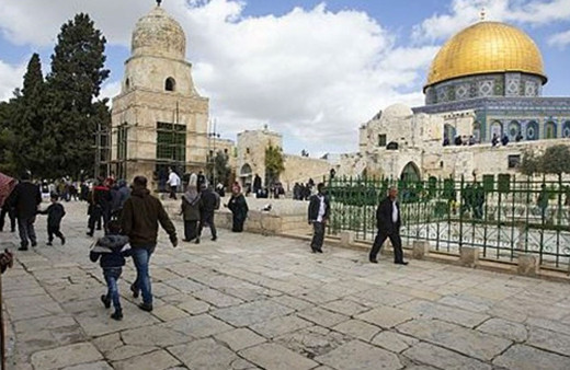 İsrail'den Mescid-i Aksa'da alçak saldırı!