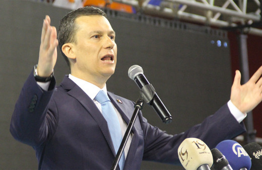 AK Parti Genel Sekreteri Fatih Şahin'den "darbe söylentileri"ne tepki