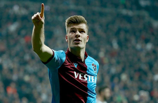 'Kuzey'in kralı' Sörloth Trabzonspor'u zirvede tutuyor şimdiden ikinci en golcü oldu