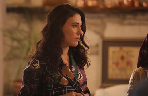 Hivda Zizan Alp gerçek haliyle yok artık dedirtti Sefirin Kızı'nın Elvan'ı