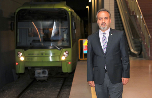 Bursa'da raylı ulaşıma Bakanlık desteği resmileşti