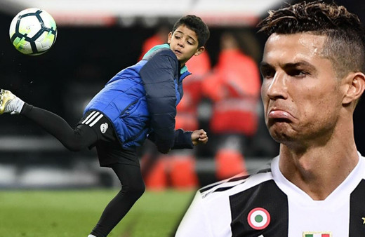 Cristiano Ronaldo'nun oğlu Ronaldo Jr. sosyal medyaya ayak bastı