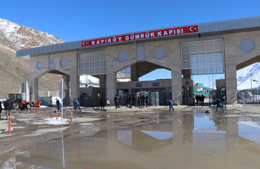 Van Kapıköy Gümrük Kapısına coronavirüs sahra hastanesi kuruluyor