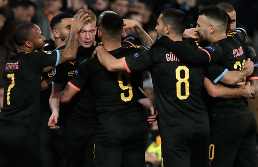 UEFA Şampiyonlar Ligi'nde Real Madrid evinde yıkıldı Juventus deplasmanda kayıp