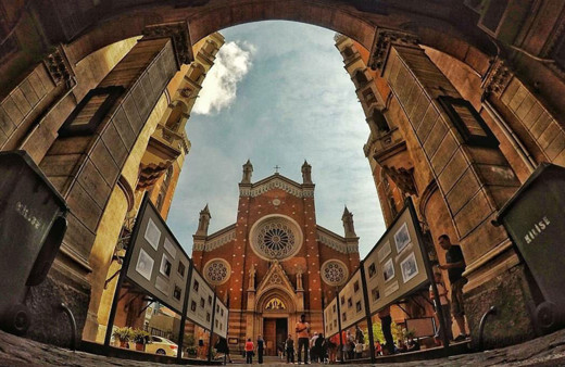 İstanbul'daki tarihi kilise satılığa çıkarıldı büyük kriz çıktı