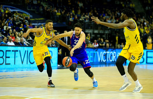 Anadolu Efes'ten üst üste 11.galibiyet