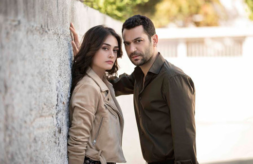 Ramo'nun Sibel'i Esra Bilgiç'ten şehit babası paylaşımı! 'İsimle selamlıyorum'