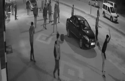 Konya'da gruplar arasında döner bıçaklı sopalı kavga çıktı