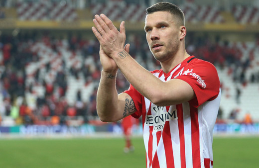 Podolski'den Galatasaray itirafı: Şampiyon olsun isterim