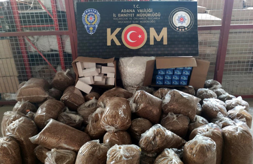 Adana'da kaçakçılara operasyon 940 bin liralık içki ve sigara ele geçirildi