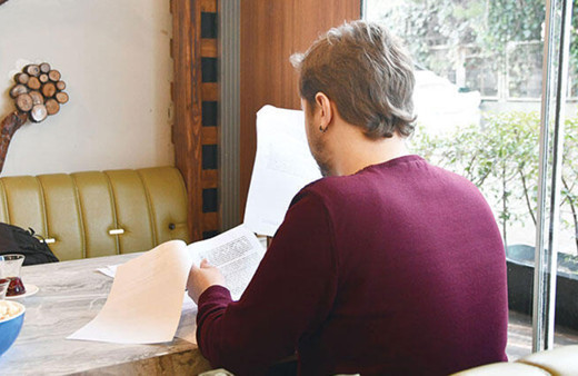 Doktor eşcinsel hastaya 'sana oğlum mu diyeyim kızım mı?' diye sordu