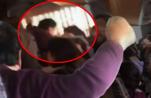 İstanbul'da otobüs personeli ile öğrenciler arasında ücret tartışması