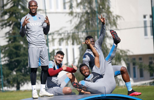 Trabzonspor Gaziantepspor hazırlığının karelerini paylaştı