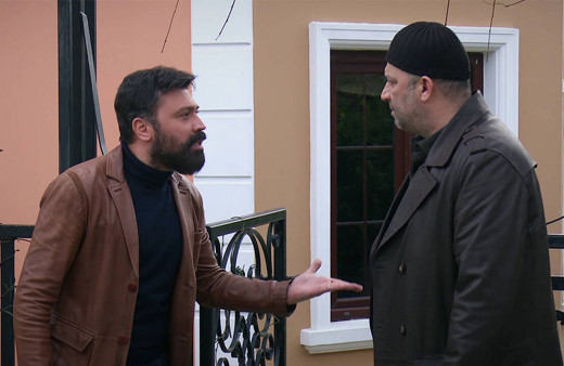 Arka Sokaklar'da sürpriz ayrılık Kanal D dizisine veda etmeye hazırlanıyor