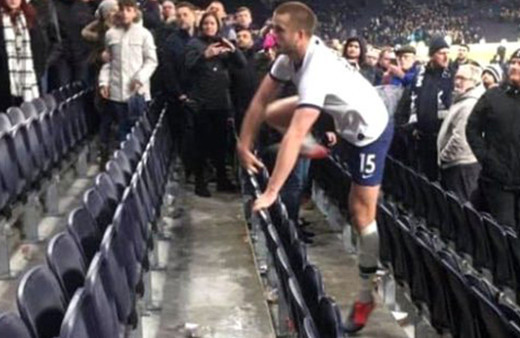 Eric Dier tribüne girerek taraftarla kavga etti