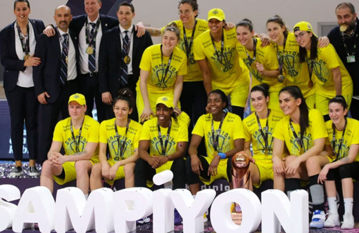 Fenerbahçe Kadınlar Basketbol takımı Türkiye Kupası'nın sahibi oldu