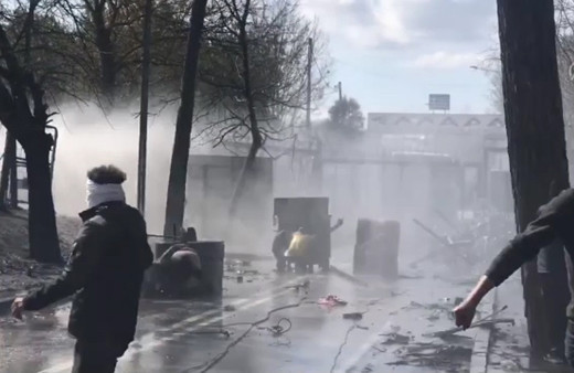 Yunanistan güvenlik güçleri mültecilere vahşette bir adım daha öteye gittiler