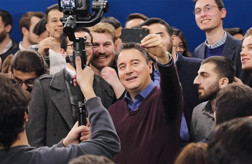 'Bilgi aldım Haziran sonunda AK Partili bazı isimler Ali Babacan'ın DEVA Partisi'ne katılacak'