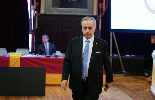 Galatasaray divanında soğuk rüzgarlar! Mustafa Cengiz protesto etti