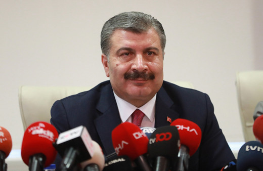 Bakan Koca'dan 65 yaş üstü vatandaşlara teşekkür: Sizi hep böyle görmek istiyoruz