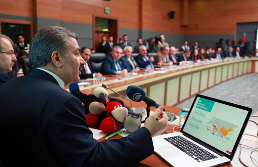 Bayramda sokağa çıkmak yasak olacak mı? Bilim Kurulu üyeleri açıkladı