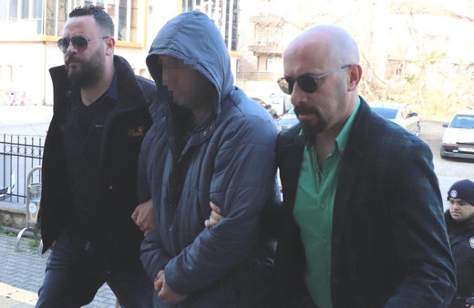 Zonguldak'ta bakkal iğrençliği şeker bahanesiyle çocukları taciz ediyormuş