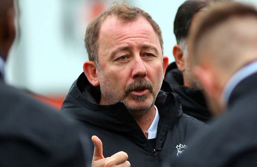 Sergen Yalçın Caner Erkin'in üstünü çizdi! Artık forma vermeyecek