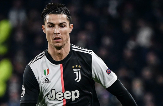 Adada mahsur kalan Ronaldo İtalya'da döndü