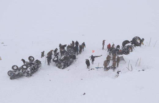 Van'daki çığ felaketinden günler sonra acı haber! İtfaiye erinin cansız bedeni çıkarıldı