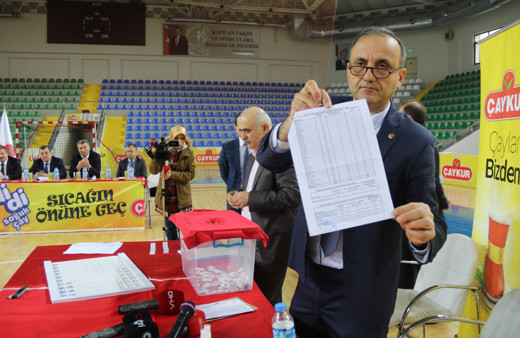 ÇAYKUR’un Rize ve Giresun fabrikalarında çalışacak 617 kişi kura ile belli oldu