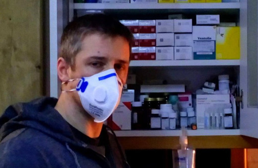 Facebook ve Google yüz maskesi reklamlarını yasakladı