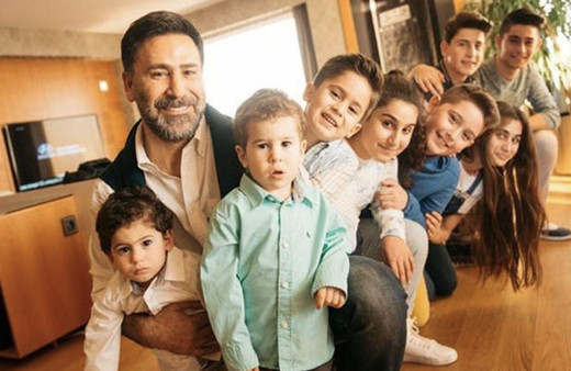 İzzet Yıldızhan eşleri kaç kere evlendi ilk eşi kimdir?