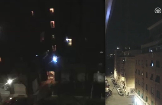 İtalya'da  koronavirüs (Kovid-19) şarkıları! Halk birbirlerine destek oluyor