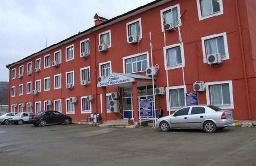 Diyarbakır'da silahlı saldırıda baba ve kızı öldü