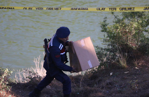 Manisa'da arama yapılan baraj göletinde bir vücut parçası daha bulundu
