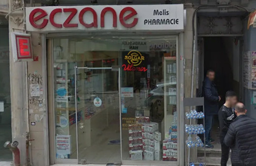 Beyoğlu Melis Eczanesi sahibi İhsan Giray kimdir aslen nereli?