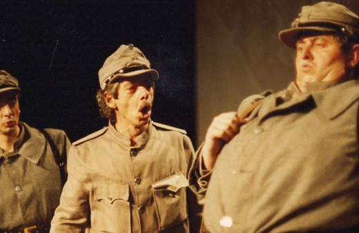 Usta oyuncu Suat Ülhan 71 yaşında hayatını kaybetti! Suat Ülhan Kimdir?