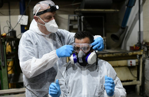 İngiliz basını yazdı Mossad ajanları, 100 bin koronavirüs test kiti çalmışlar