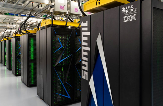 Dünyanın en güçlü süper bilgisayarı koronavirüs için kullanılıyor