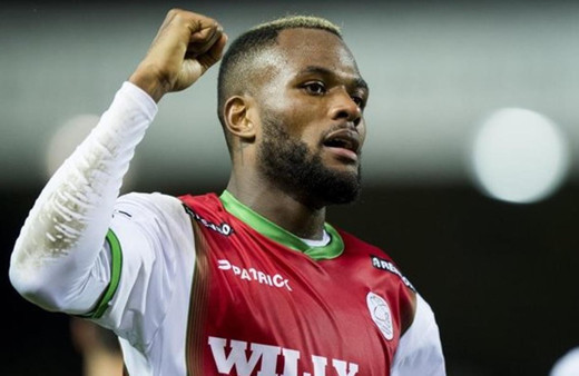 Beşiktaş'ta Cyle Larin'e İngiltere'den talip çıktı