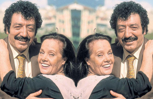 Müslüm Gürses'in eşi  Muhterem Nur son yolculuğuna uğurlandı!